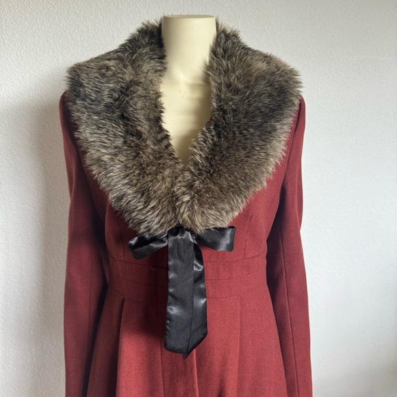 H&M - Picture 4 of 8